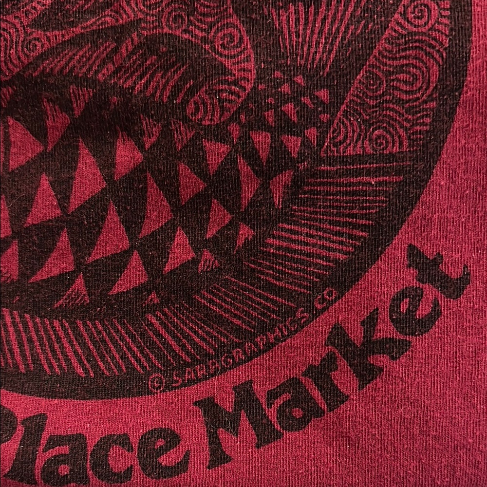 Seattle Pike Place Market Red T-Shirt - Picture 2 of 5